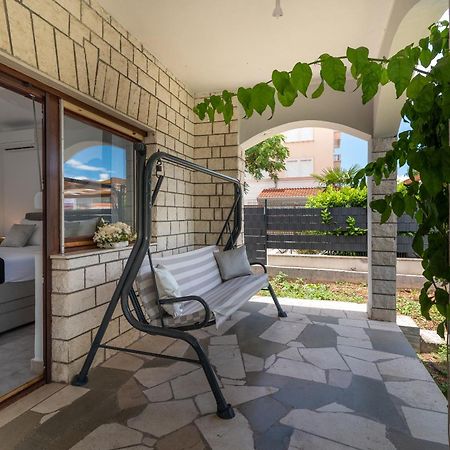 Apartments Bozan Trogir Rum bild