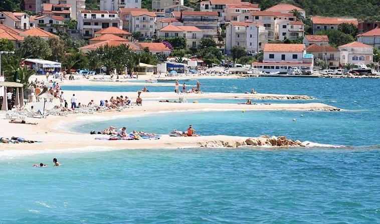 Apartments Bozan Trogir Exteriör bild